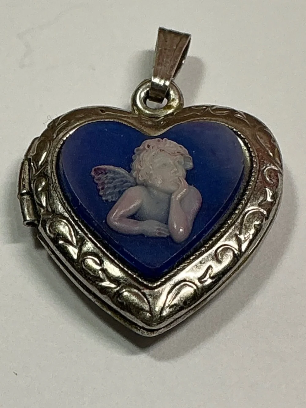 Vintage Sterling Silver Angel Blue Cameo Locket. 1.25 inches long